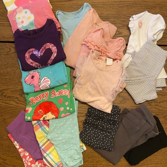 18 items Bundle of girls clothing 3m to 24 m random pieces - Picture 1 of 2